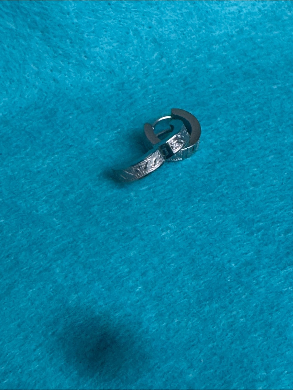 Polished Silver Paisley Mini Hoop Huggie Earrings - Sleek Silver 0194 - Picture 3 of 4